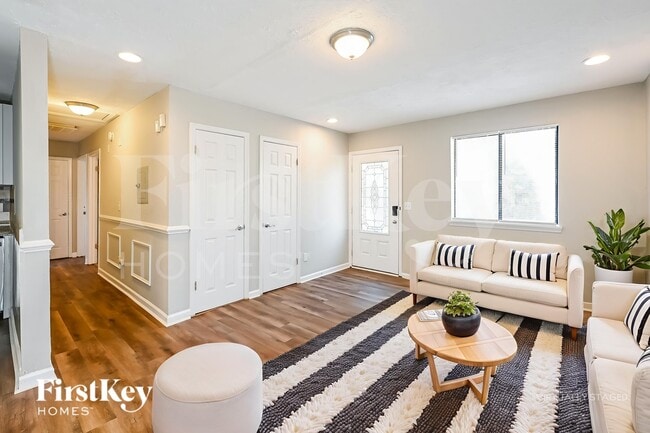 Building Photo - 1506 Spender Dr