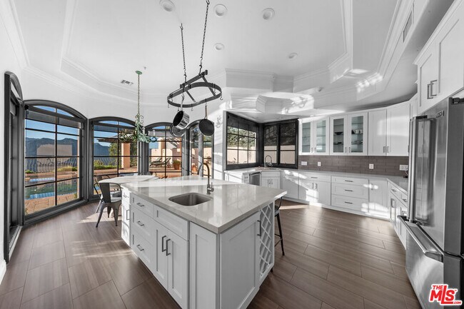 Building Photo - 1415 Cuesta Linda Dr