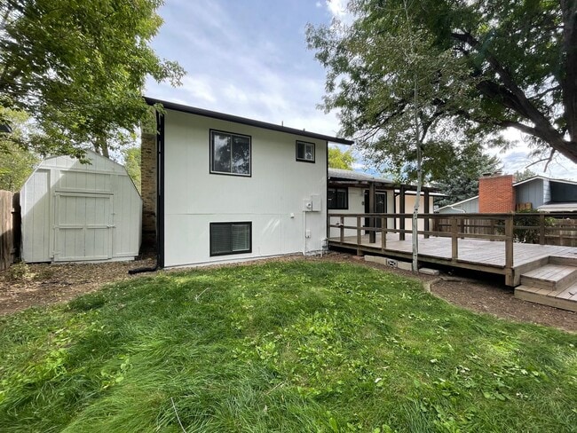 Building Photo - Centaur Village 3 Bedroom/2 Bath Newly Upd...
