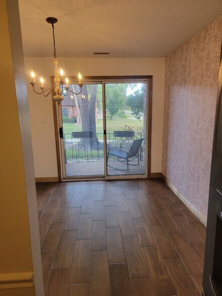 Building Photo - 4701 Woodland Ave