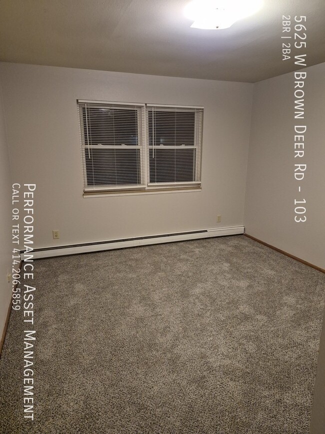 Building Photo - Charming 2BD/1.5BA Brown Deer Condo