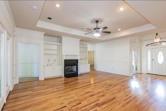 Building Photo - 108 Bouriese Cir