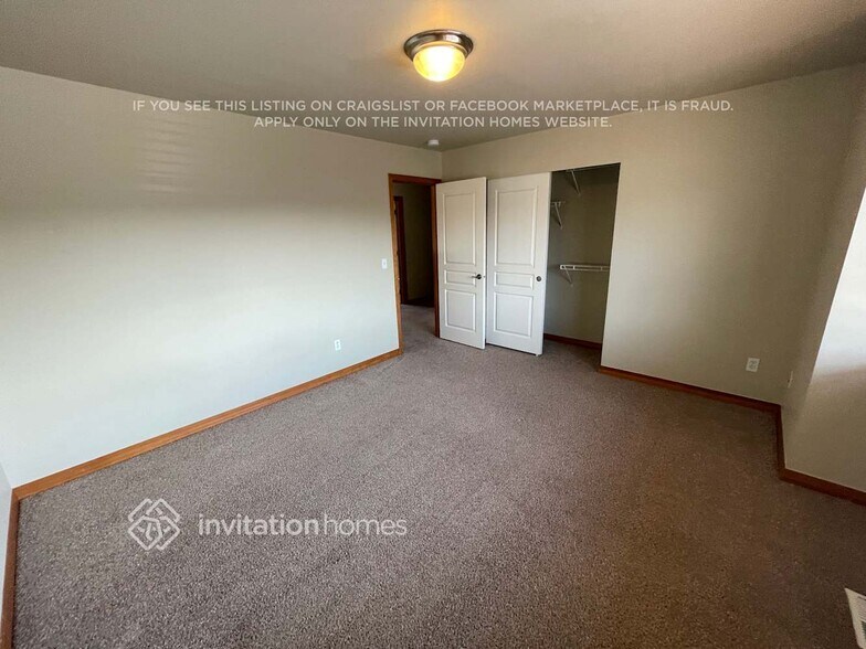 Building Photo - 11813 184th Street E