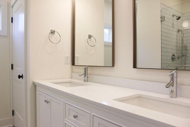 Building Photo - Modern New Construction in Westbrook Farms with Resort Style Amenities