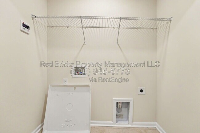 Building Photo - 3912 Townes Blvd