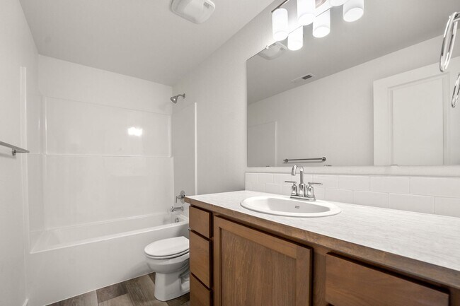 Building Photo - 21505 Oconnor Way