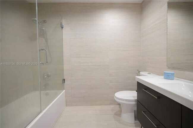 Building Photo - 3322 Torremolinos Ave