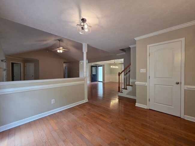 Building Photo - 205 Woodberry Pl