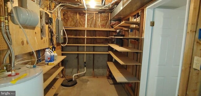 Building Photo - 2 Hunt Cup Cir