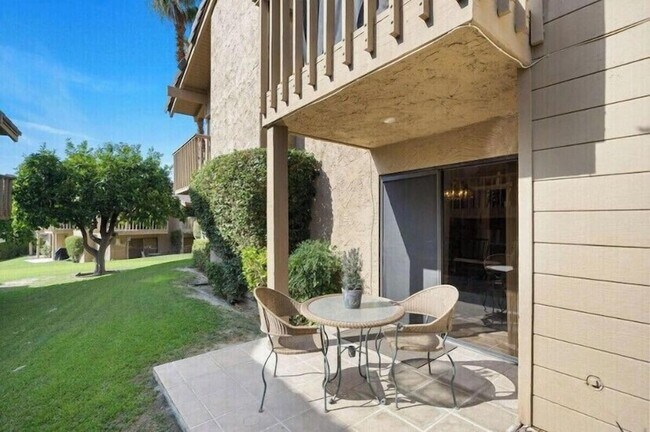 Building Photo - 46568 Arapahoe Dr