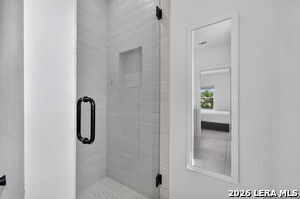 Building Photo - 719 Eleanor Ave