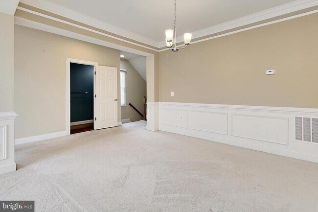 Building Photo - 6913 Stanwick Square