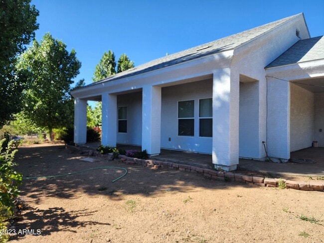 Building Photo - 17747 W Westward Dr