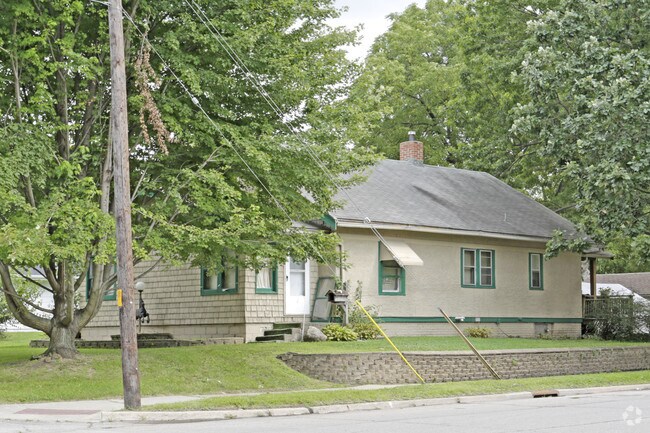 Primary Photo - 6211 SW 14th St