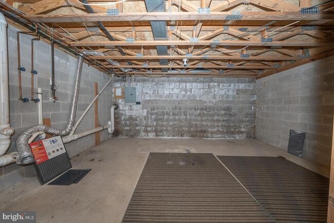 Building Photo - 60 N 46th St