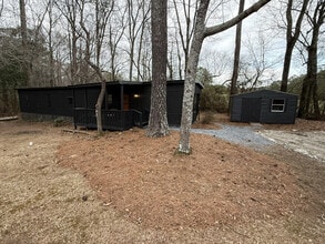 Building Photo - 1331 Oak Grove Rd