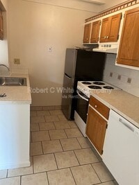 Building Photo - 20 Prospect St