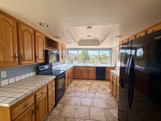 Building Photo - Lake Murray View Home with Expansive Outdoor Living - Available Now!