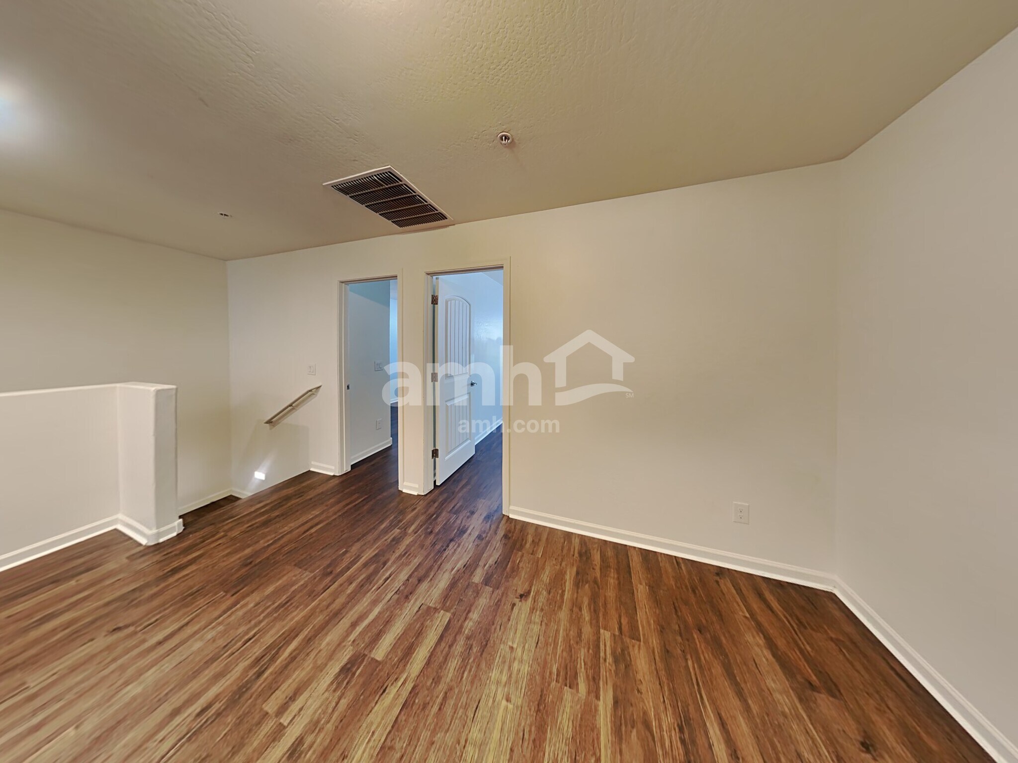 Building Photo - 20788 W Thomas Rd