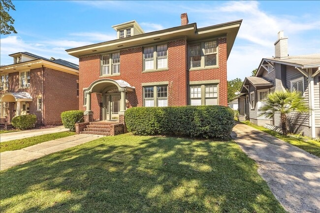Building Photo - Upstairs Large 3 bedroom apartment in Ardsley Park