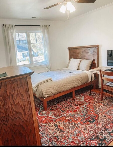 2nd Bedroom with Full Sized Bed - 260 Cherry Dr