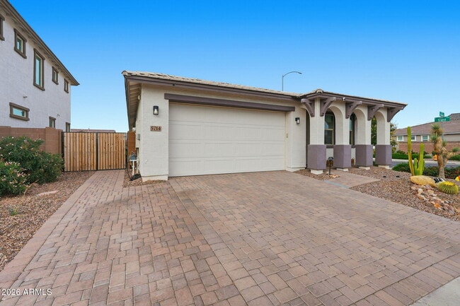 Building Photo - 5714 S Veneto