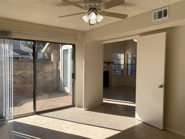 Building Photo - 2710 Grants Lake Blvd