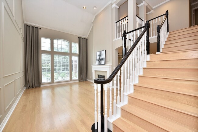 Building Photo - 19810 Emerald Leaf Dr