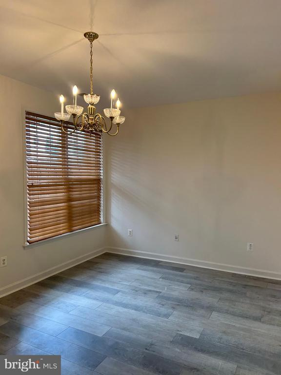 Building Photo - 42540 Magellan Square