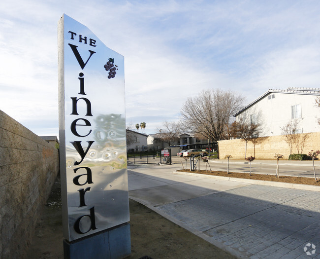 Building Photo - The Vineyard Apartments