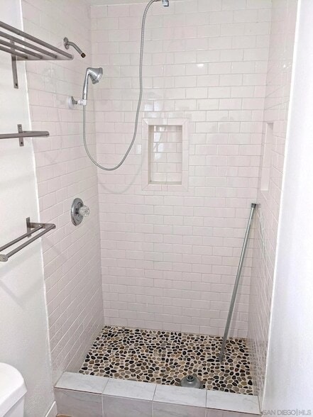 Building Photo - 4616 Cherokee Ave