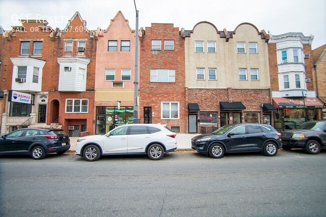 Building Photo - South Broad Street Apartment