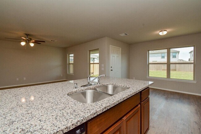 Building Photo - 23334 Briarstone Hbr Trl