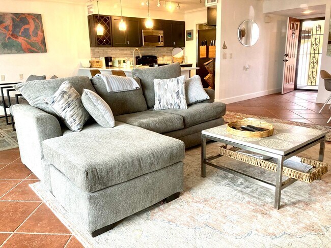 Building Photo - Casa Rio Waterfront Condominium