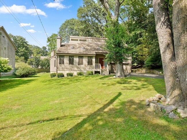 Primary Photo - 15 Keyser Rd