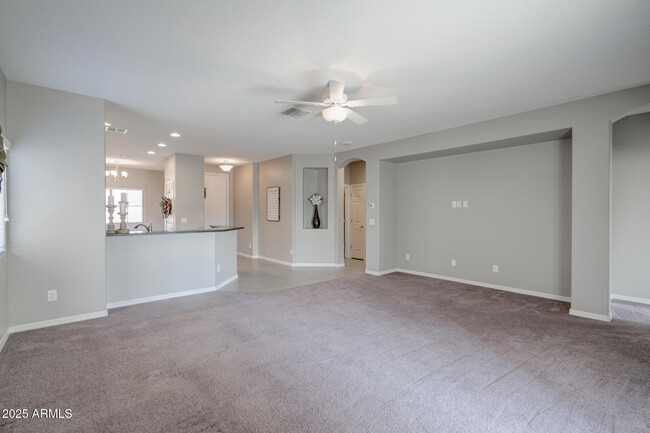 Building Photo - 42027 N Wollemi St