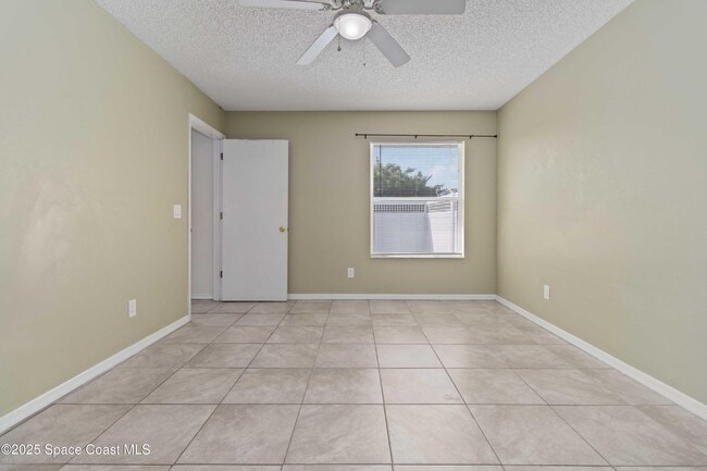 Building Photo - 3506 Egret Dr