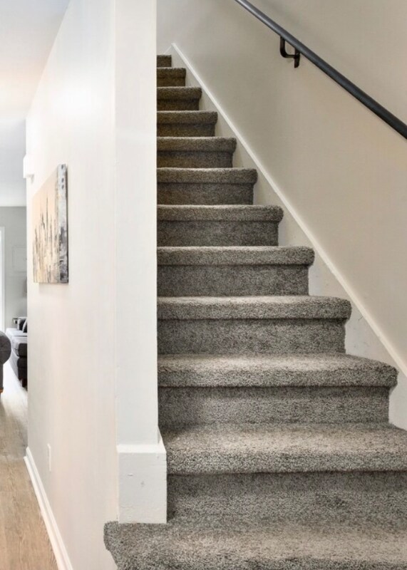 Building Photo - 3214 Martin Ave