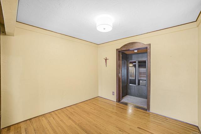 Building Photo - 5237 Nannette St