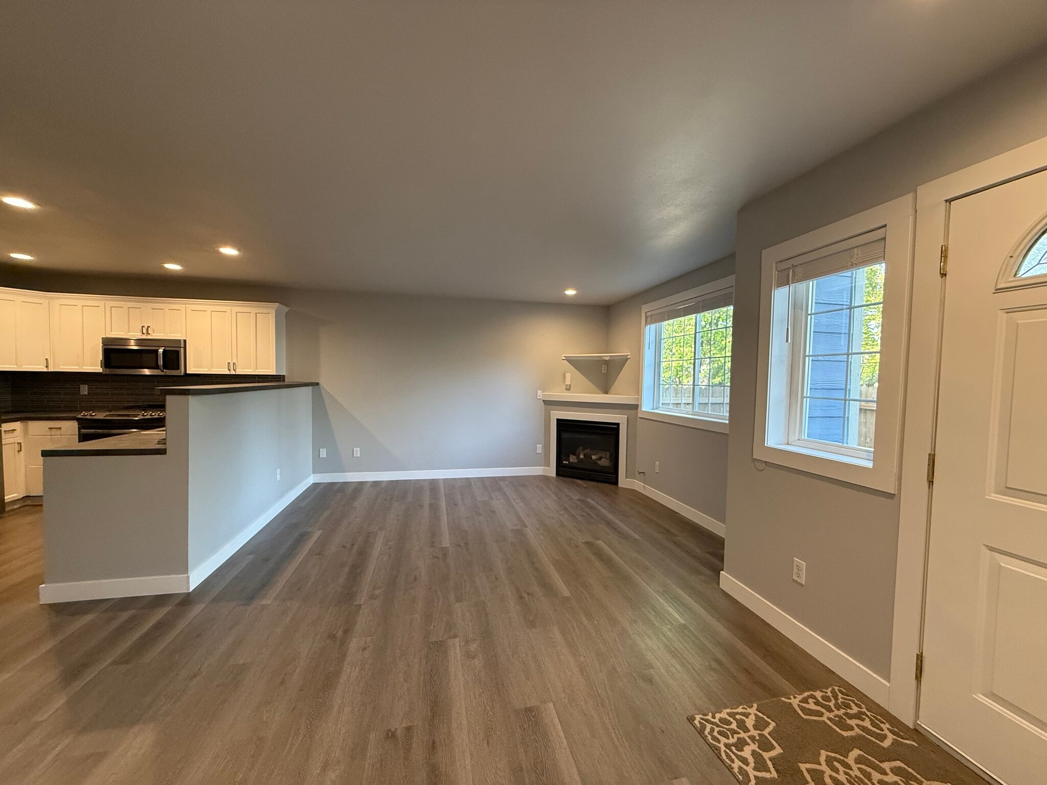 Entrance living room - 8465 S 16th St