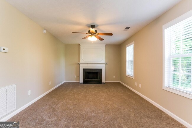 Building Photo - 133 Carolinas Way