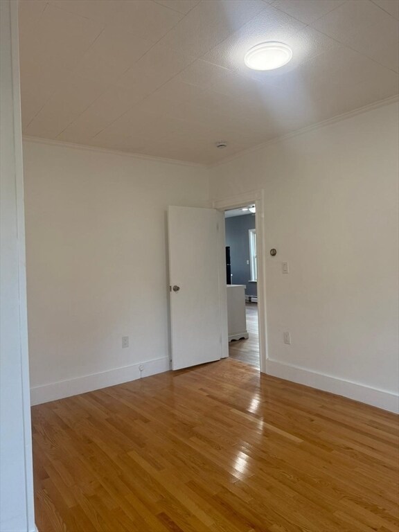 Building Photo - 100 Peever St