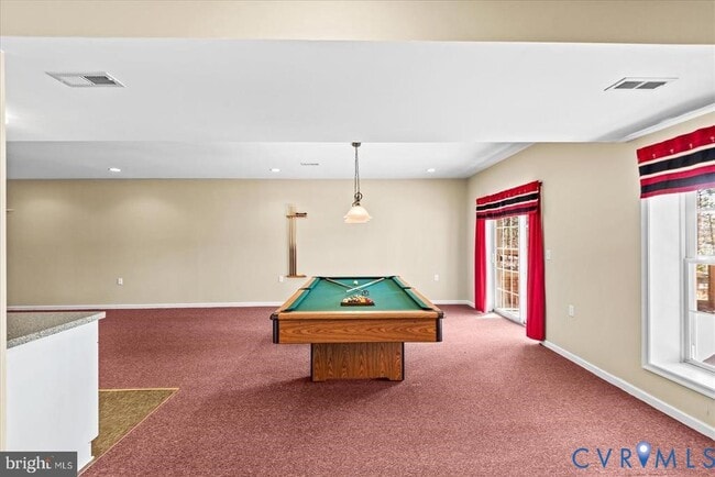 Building Photo - 686 Lake Caroline Dr