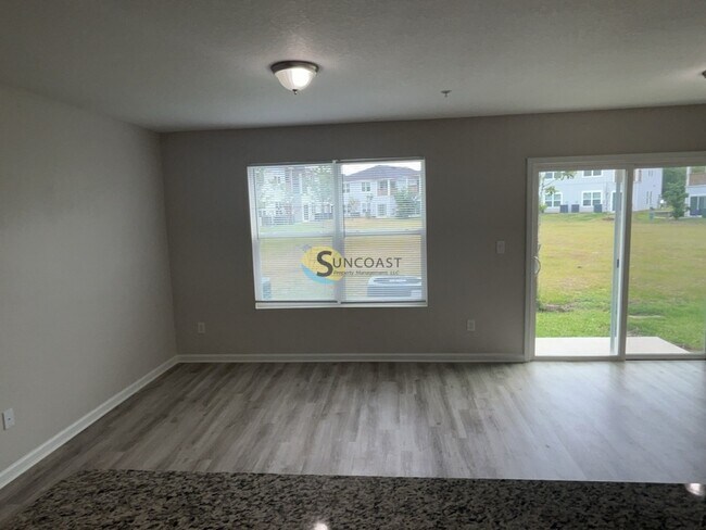 Building Photo - 9237 Western Way