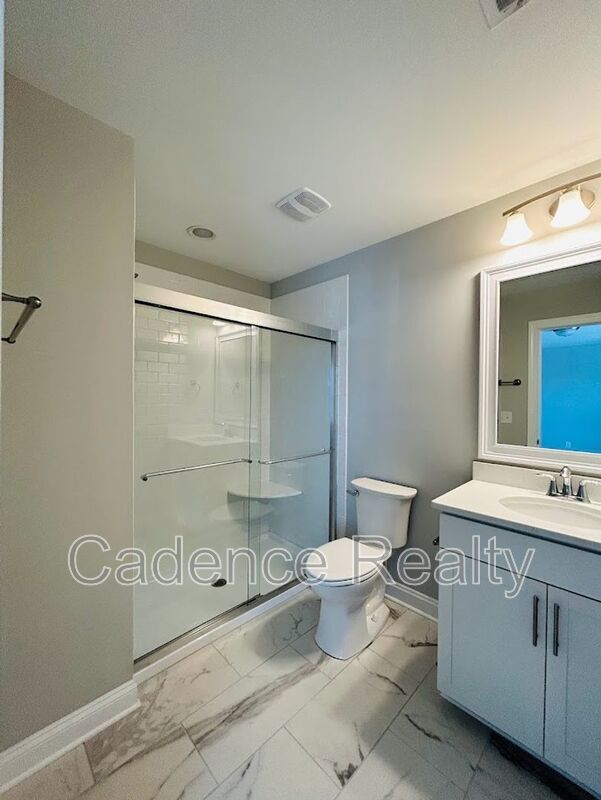 Building Photo - 3755 Spicetree Dr