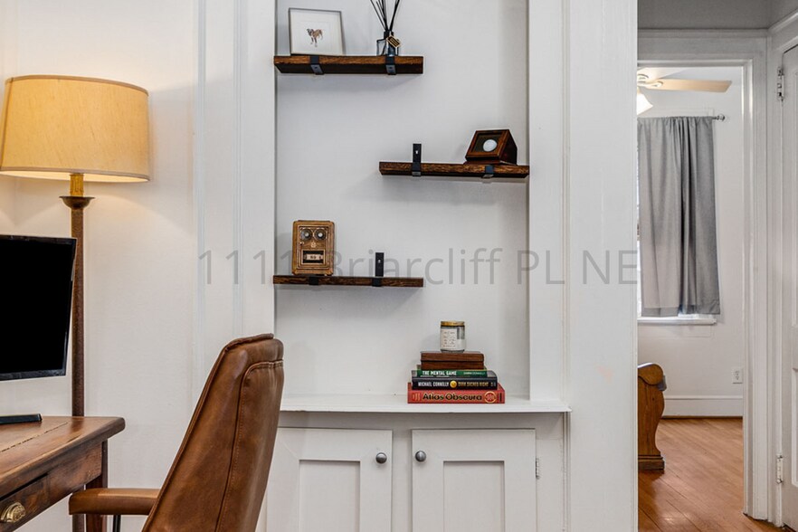 Building Photo - 1111 Briarcliff Pl NE