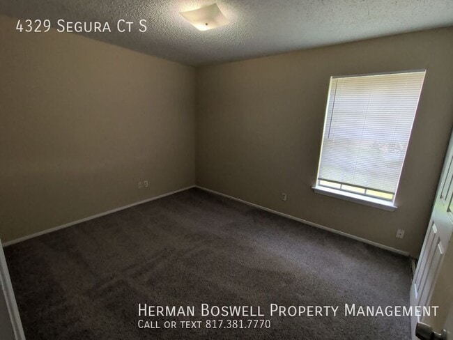 Building Photo - 4329 Segura Ct S