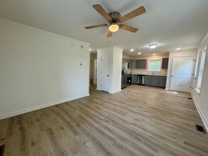 Building Photo - The Home You’ve Been Searching For! *Utili...