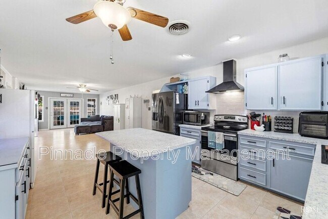 Building Photo - 3108 Oak Forest Dr