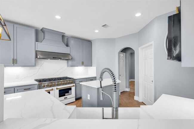 Building Photo - 10626 Cortland Ridge Ln